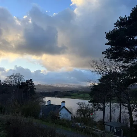 The Farmhouse At Bodnant Welsh Food-2